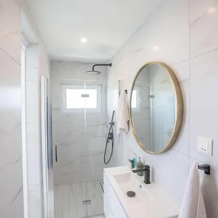 Artizan 5 * Protaras